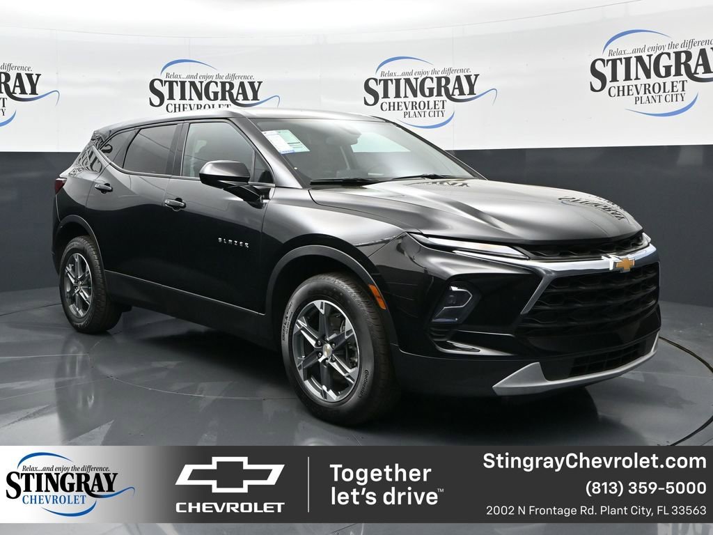 Used 2025 Chevrolet Blazer LT