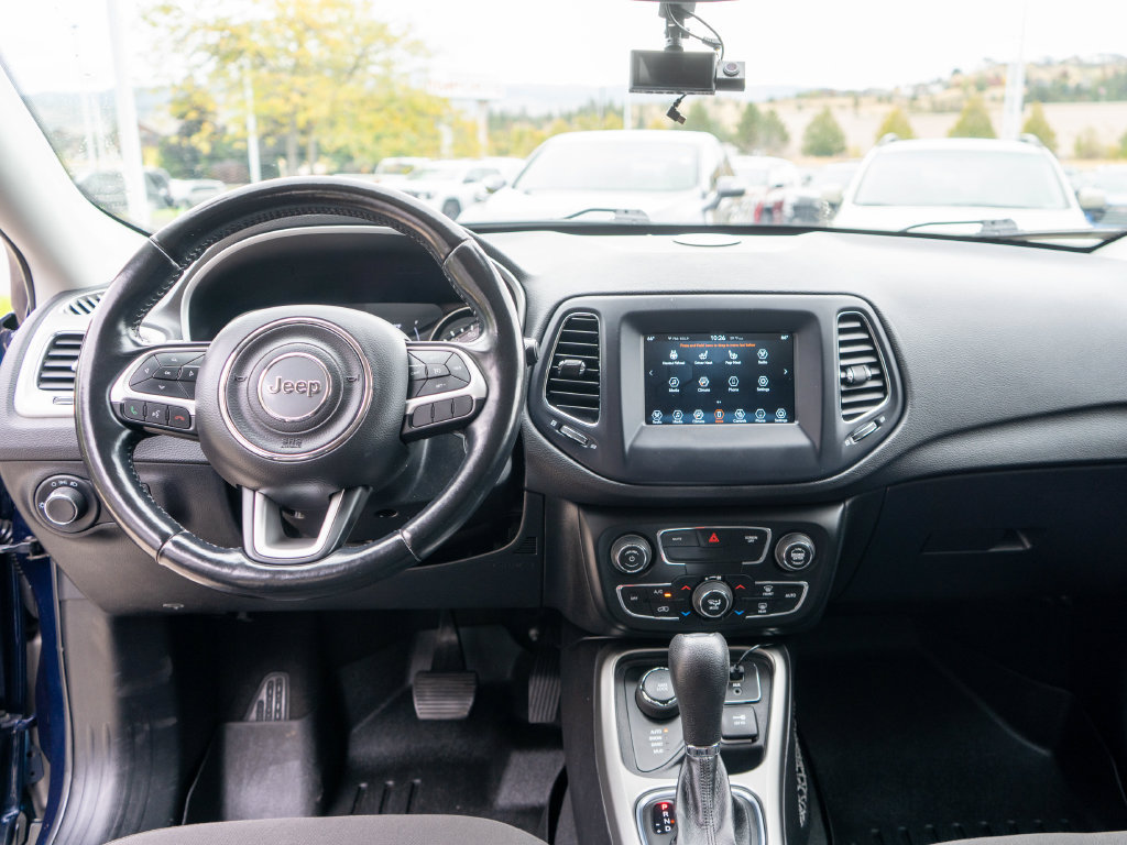 Used 2021 Jeep Compass Sport w/ Cold Weather Group AWD/4WD image 13