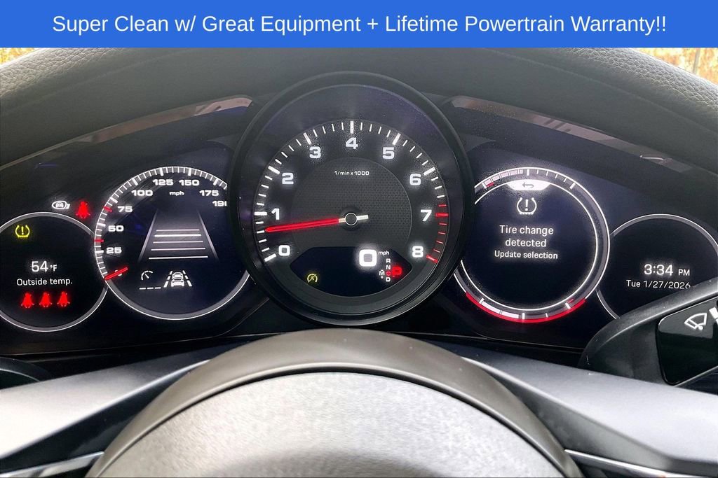 Used 2023 Porsche Panamera Platinum Edition image 28