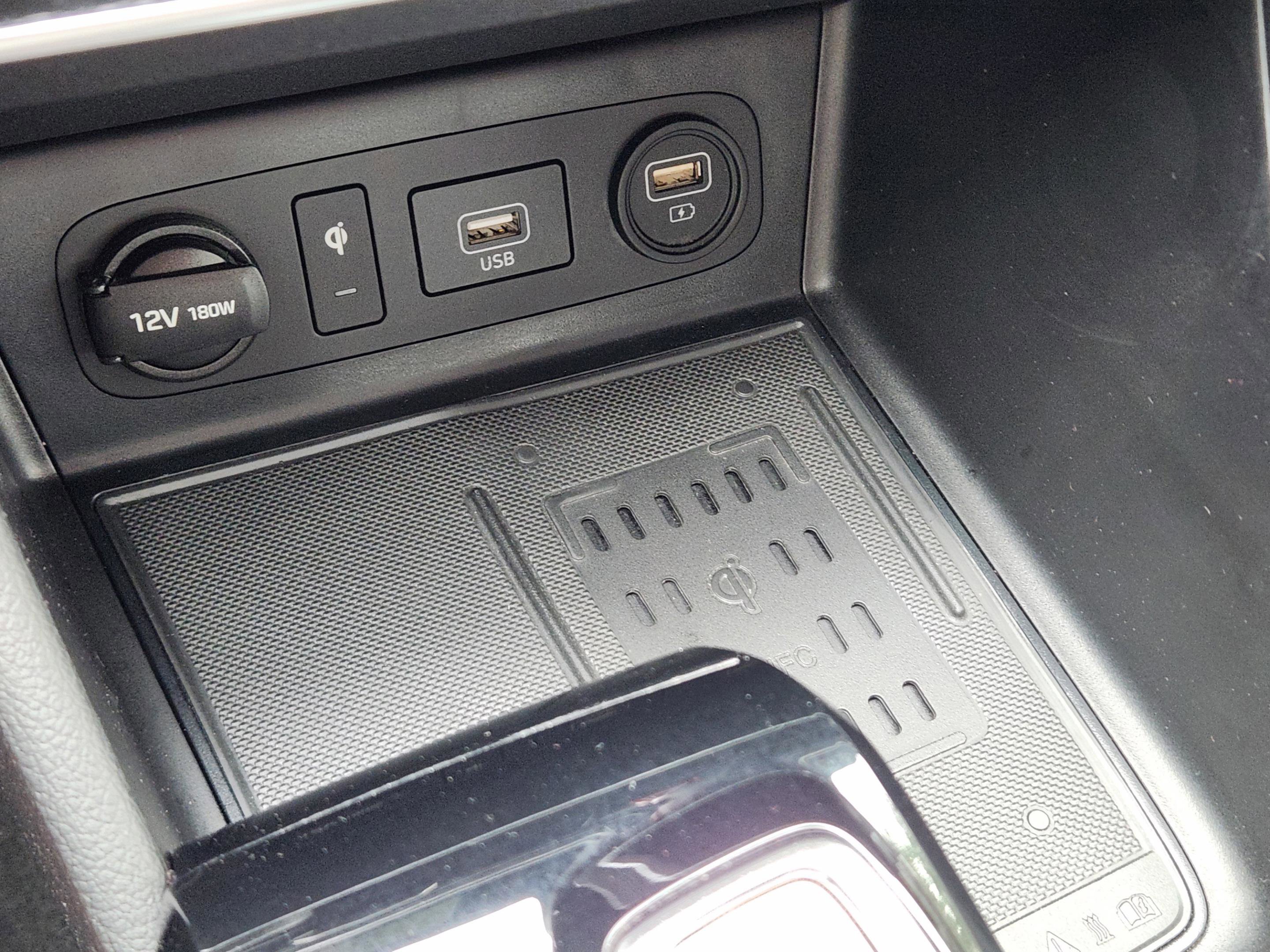 Used 2020 Hyundai Sonata Limited w/ Cargo Package FWD image 14