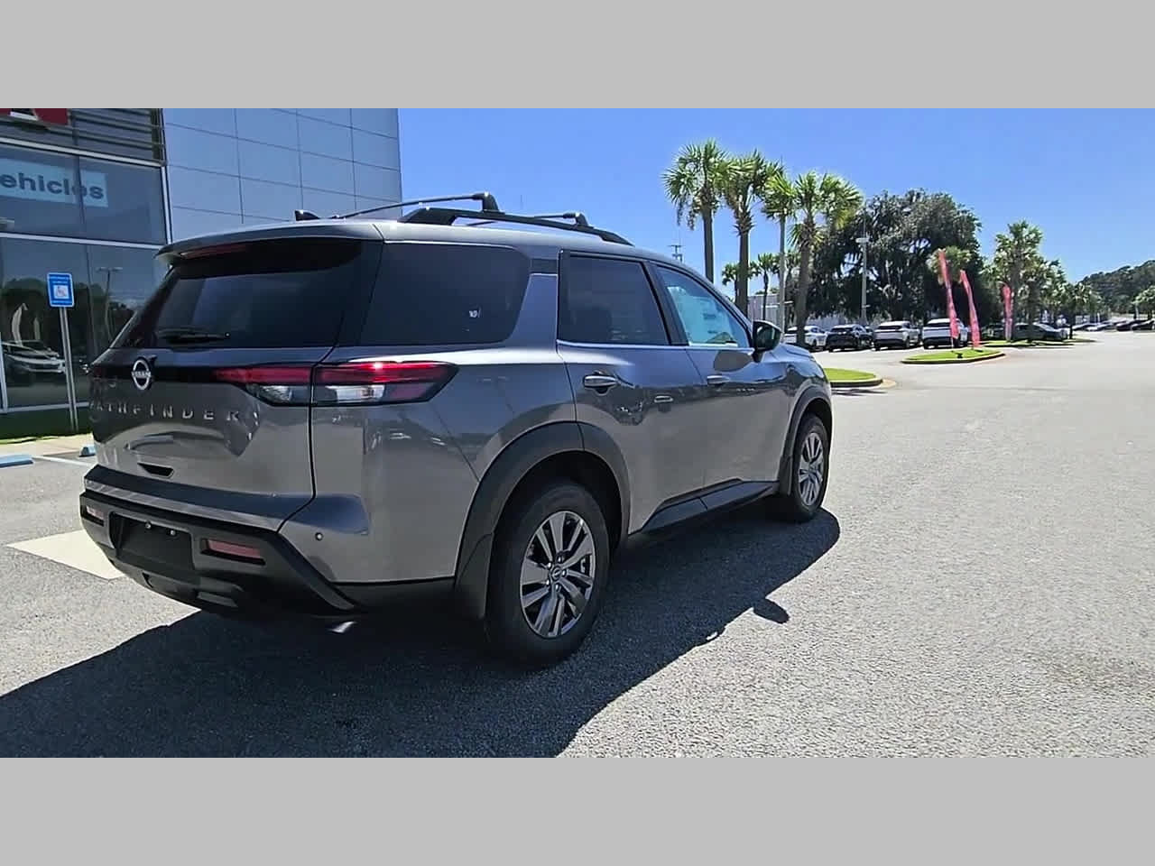 New 2026 Nissan Pathfinder SV FWD image 32