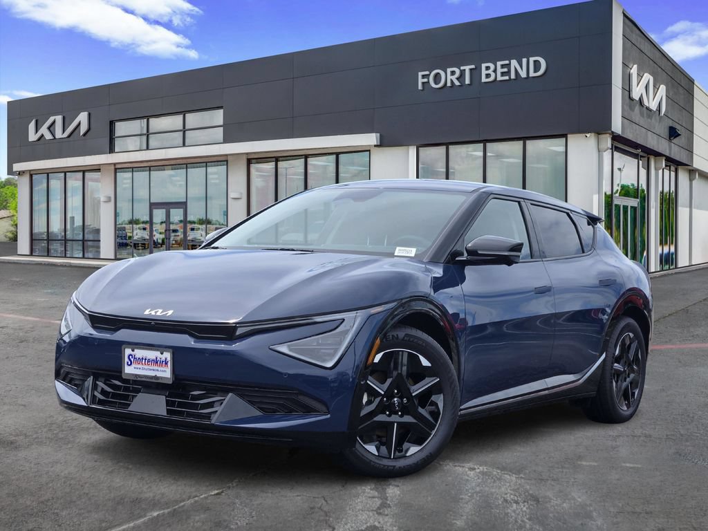 New 2025 Kia EV6 Wind RWD image 1
