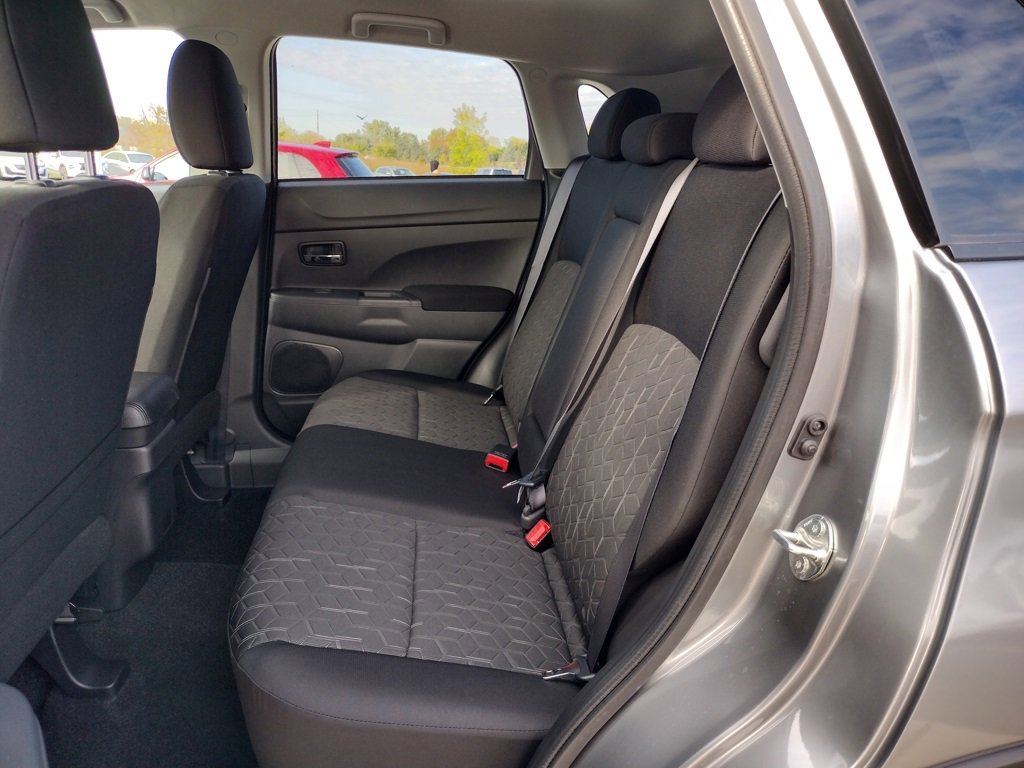 New 2025 Mitsubishi Outlander Sport ES image 7