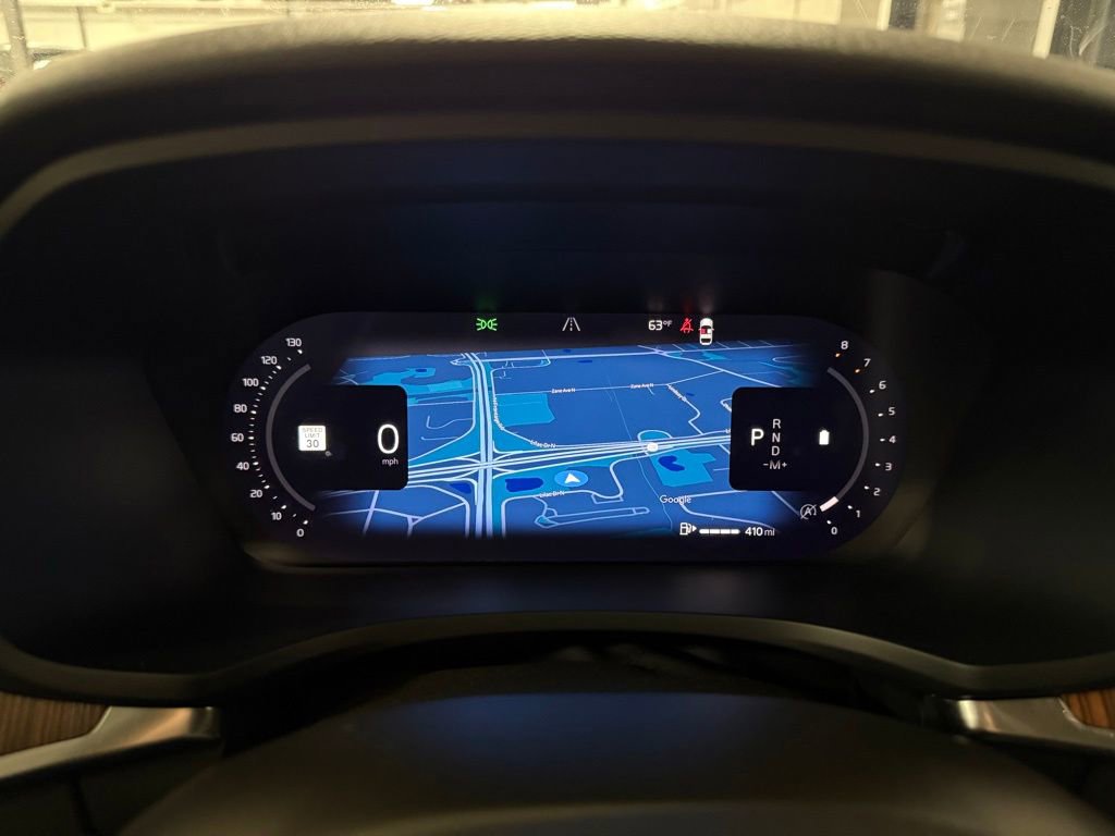 Used 2025 Volvo V60 B5 Cross Country Plus AWD/4WD image 10