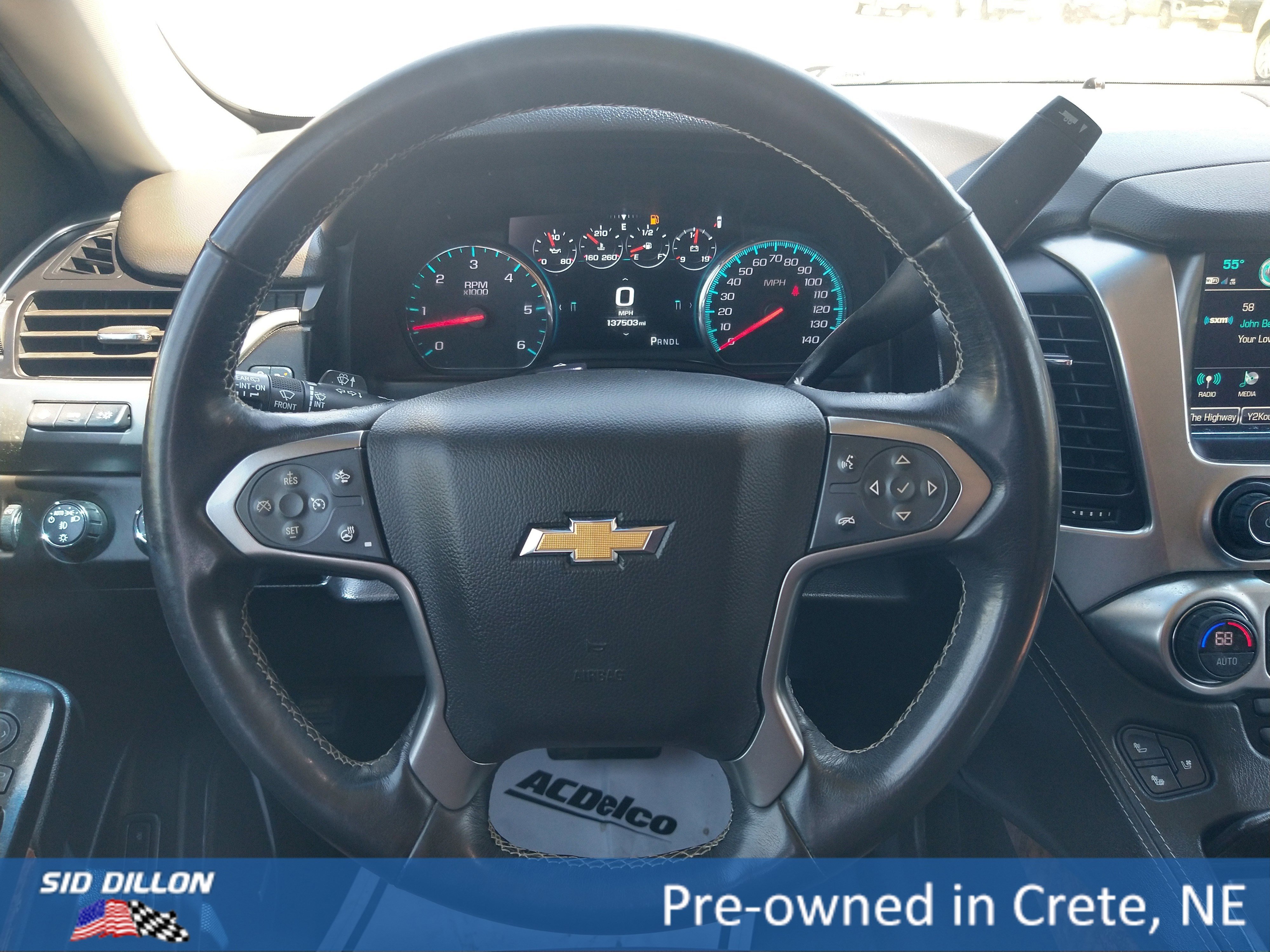 Used 2020 Chevrolet Suburban Premier w/ Premier Plus Edition image 2