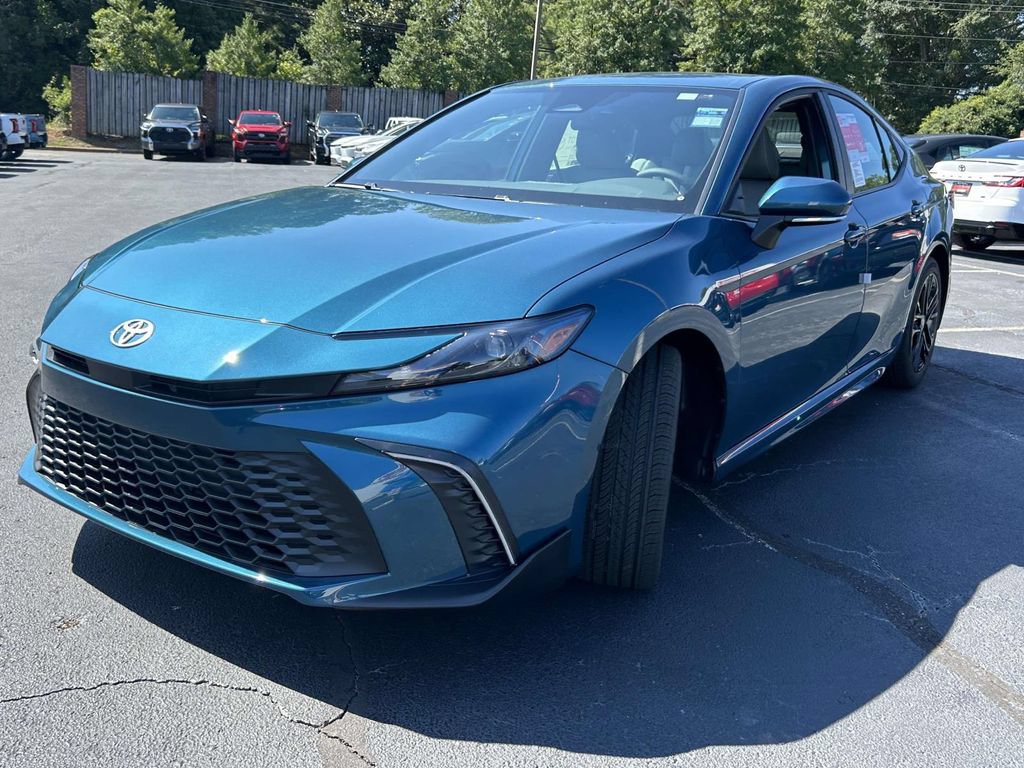 New 2026 Toyota Camry SE FWD image 7