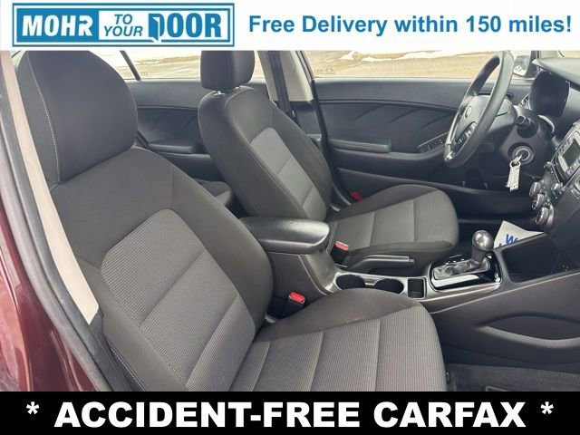 Used 2017 Kia Forte LX image 26