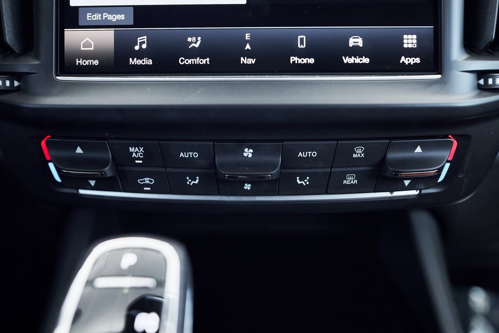 Used 2022 Maserati Levante Modena image 50