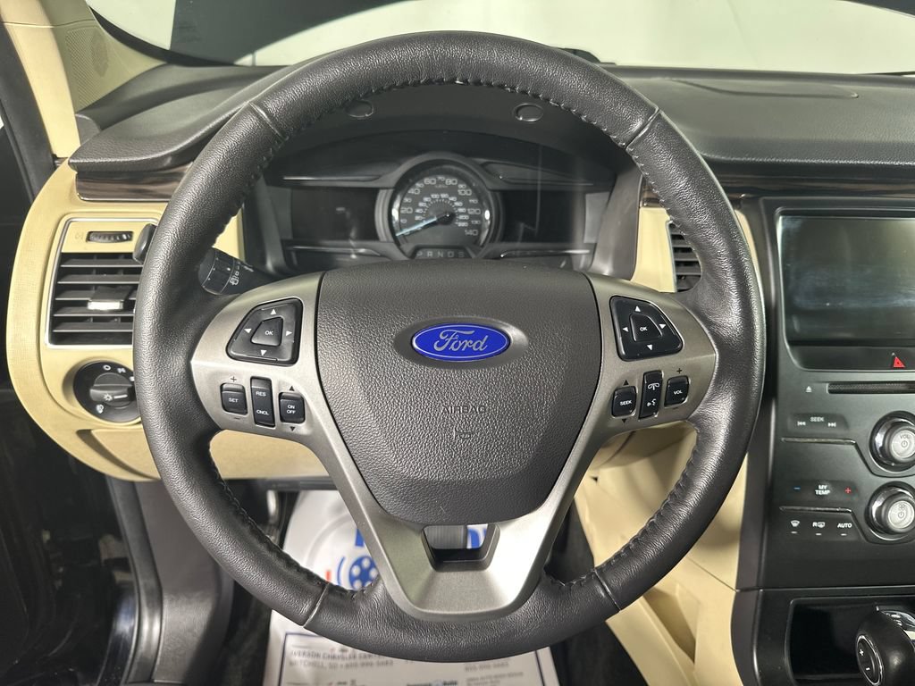 Used 2018 Ford Flex SEL w/ Equipment Group 202A AWD/4WD image 18