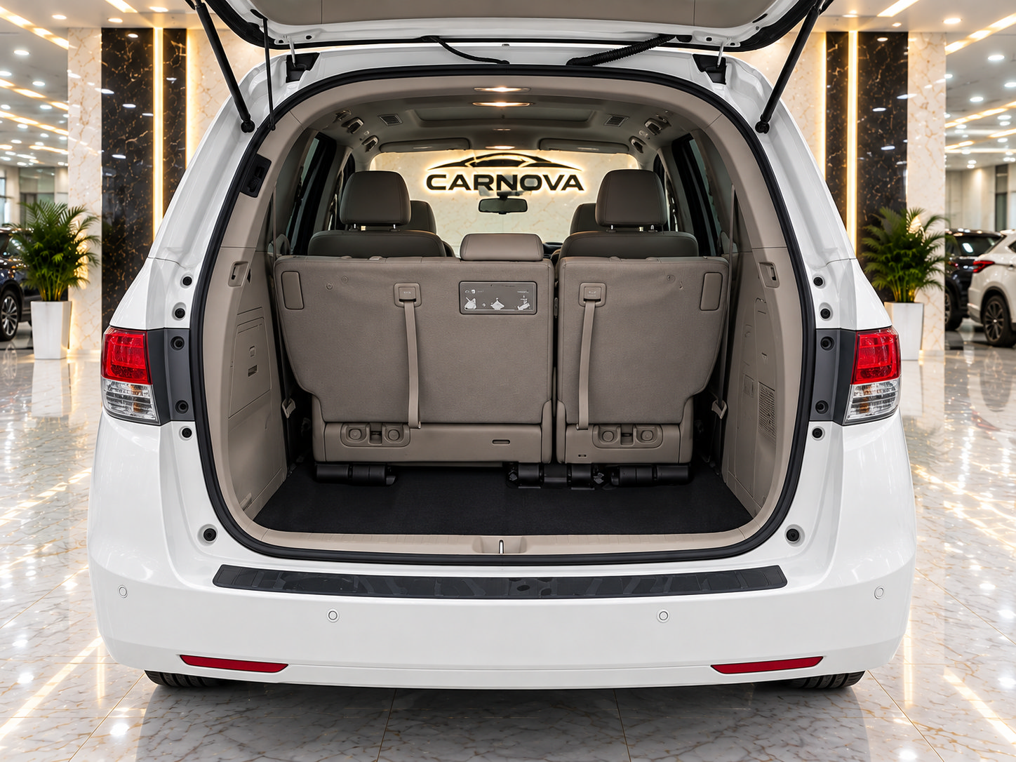 Used 2015 Honda Odyssey Touring Elite image 11