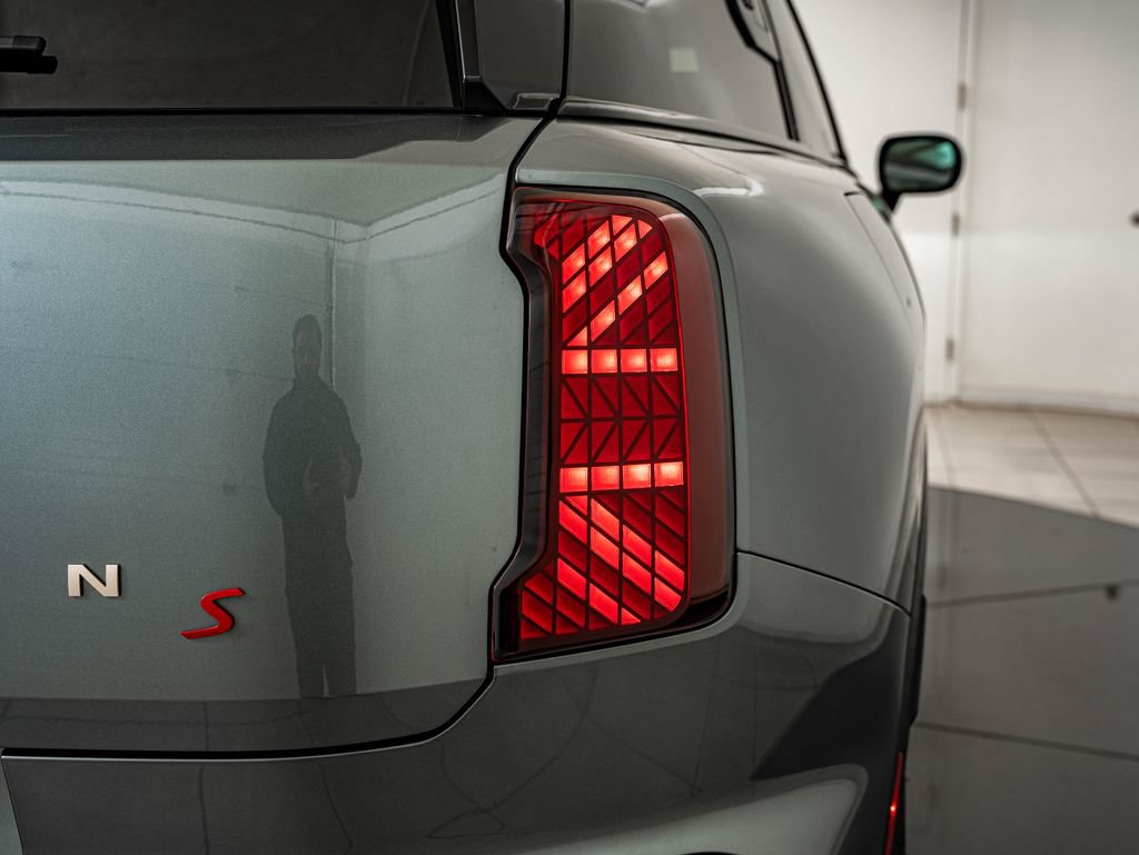 Certified 2025 MINI Cooper Countryman S w/ Comfort Package Max AWD/4WD image 14