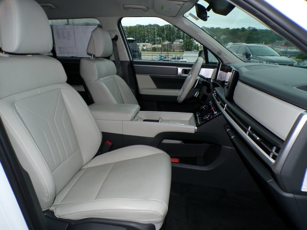 Certified 2024 Hyundai Santa Fe SEL FWD image 15