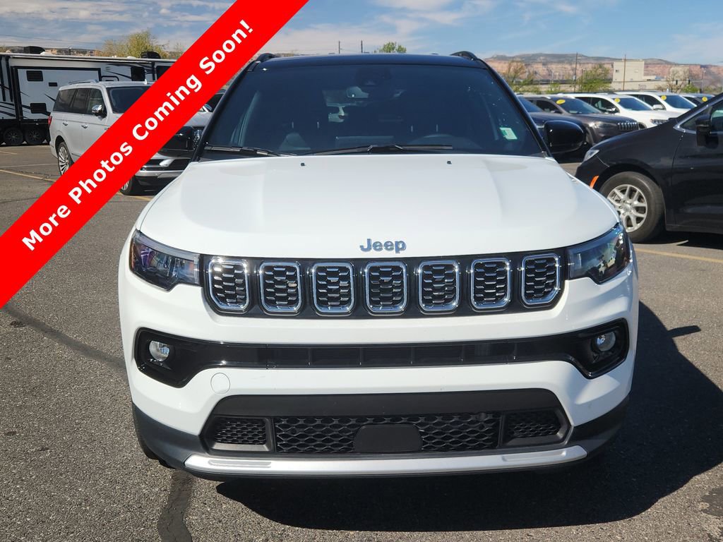 Used 2025 Jeep Compass Limited image 6