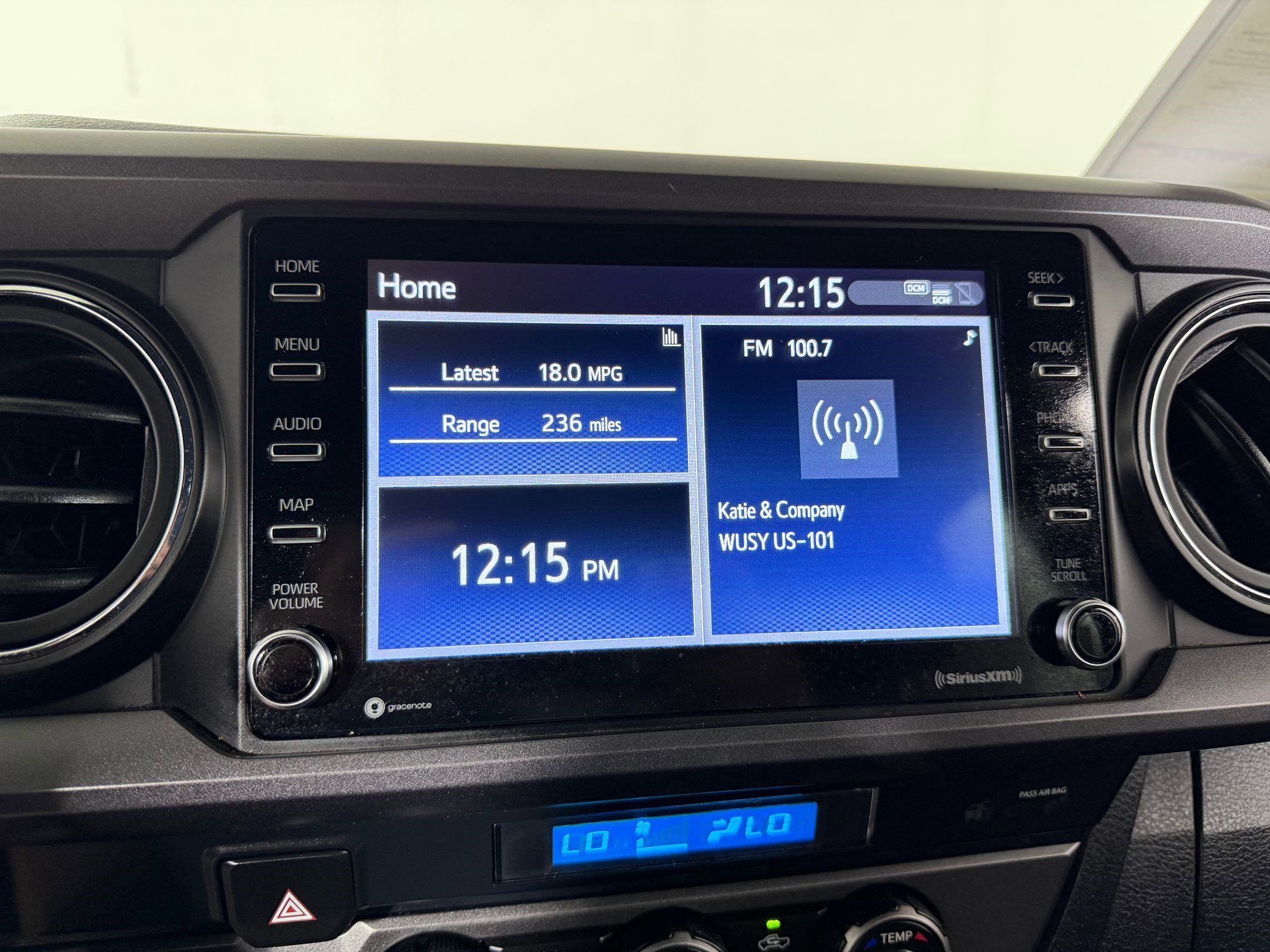 Used 2023 Toyota Tacoma TRD Off-Road w/ Technology Package image 22