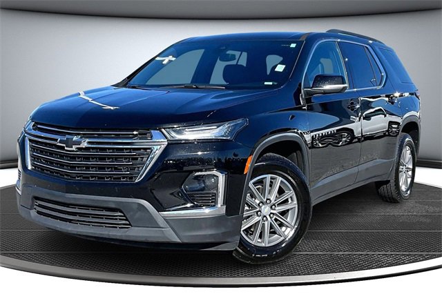 Used 2023 Chevrolet Traverse LT