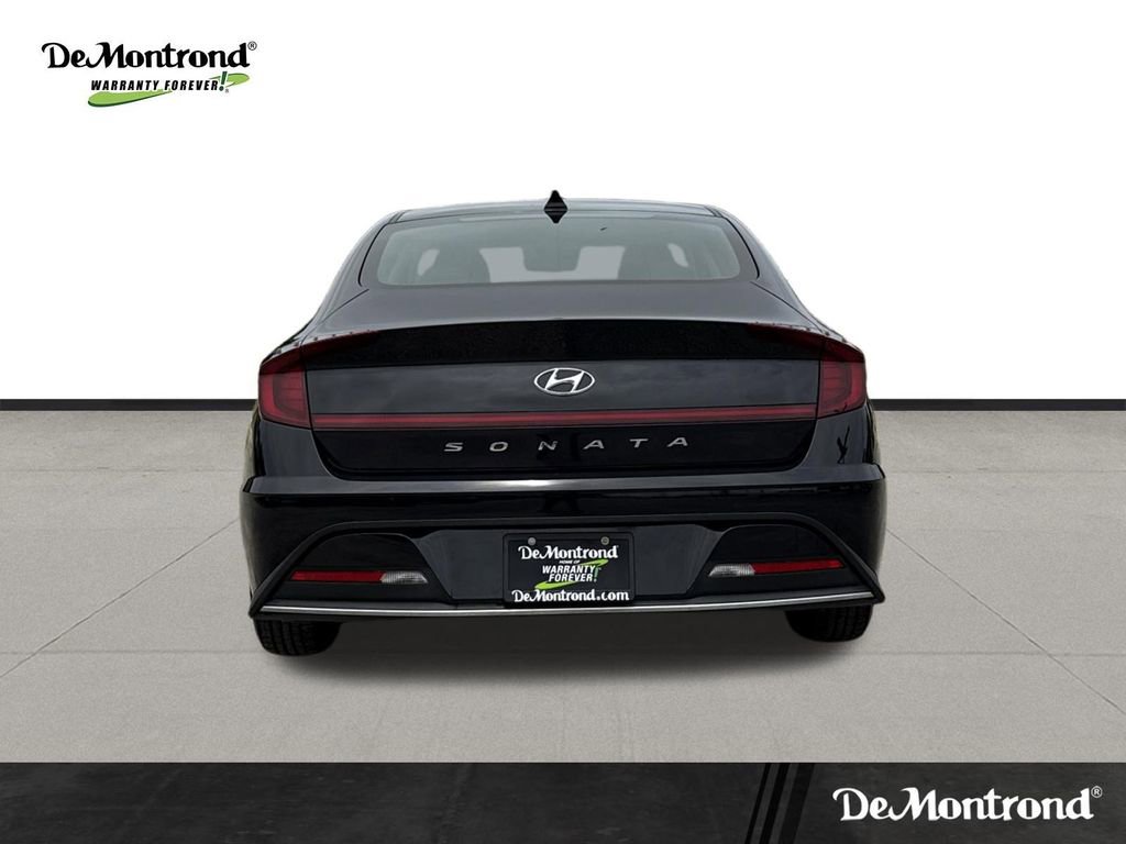 Used 2023 Hyundai Sonata SE FWD image 6
