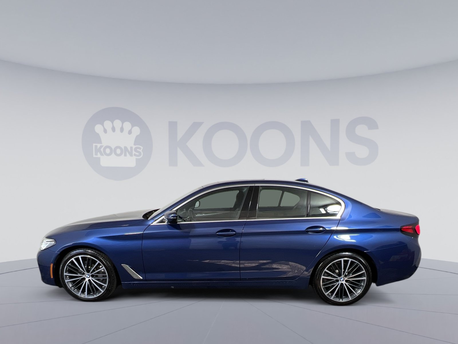 Used 2021 BMW 530i xDrive w/ Premium Package AWD/4WD image 7
