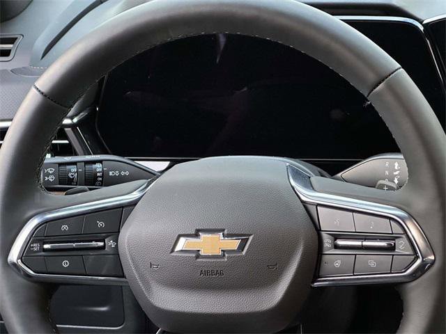 Used 2025 Chevrolet Suburban High Country image 15