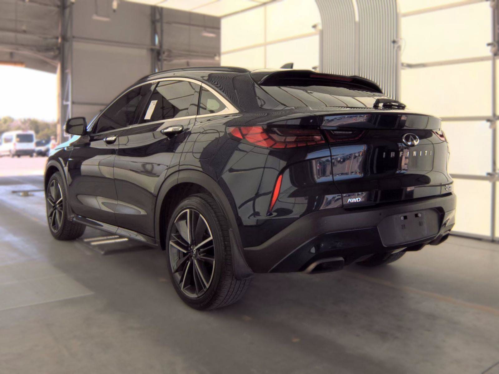 Used 2023 INFINITI QX55 Luxe w/ Cargo Package AWD/4WD image 6