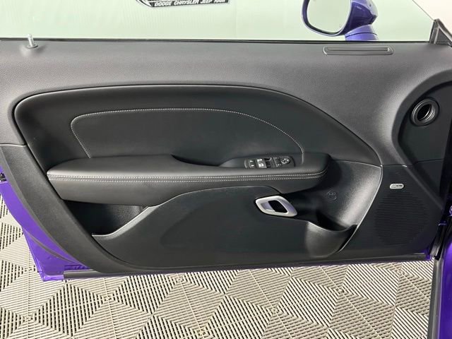 Used 2016 Dodge Challenger R/T Scat Pack RWD image 20