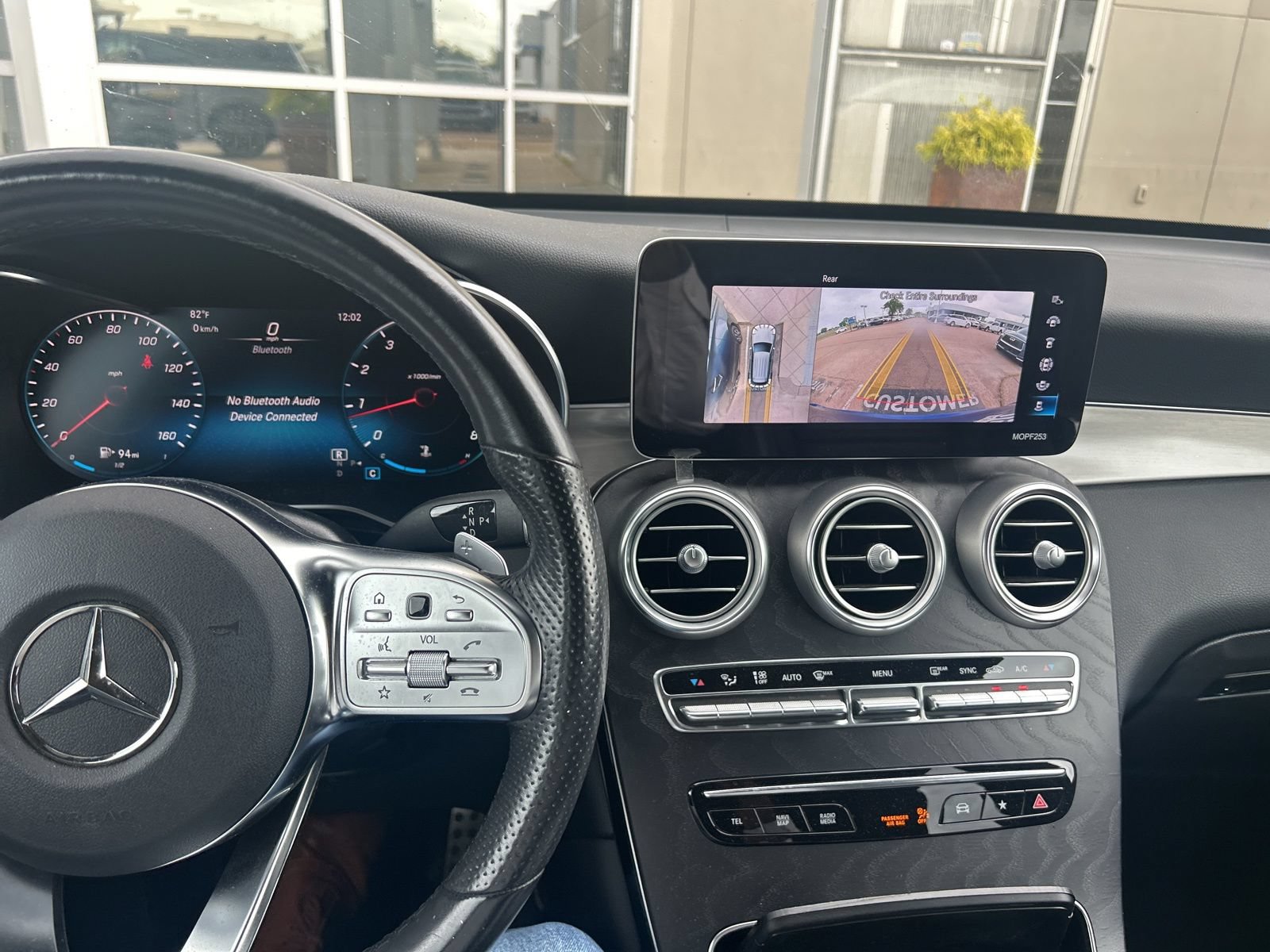 Used 2021 Mercedes-Benz GLC 300 image 36