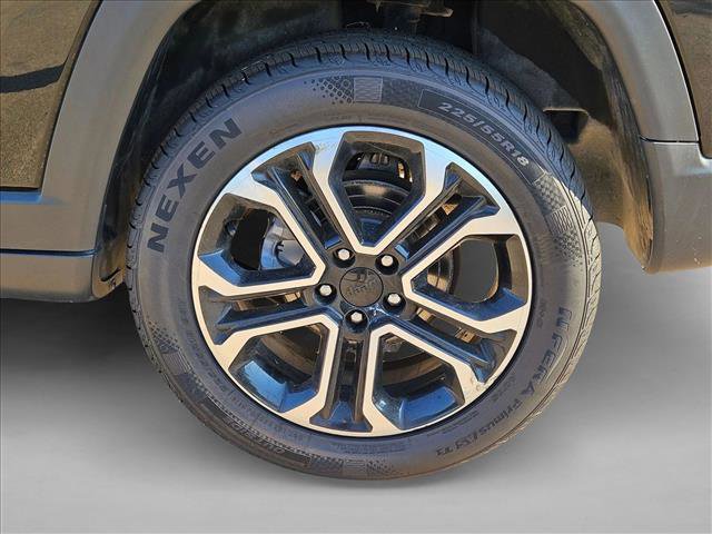 Used 2022 Jeep Compass Limited AWD/4WD image 23