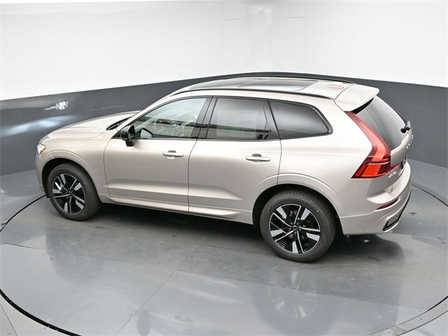 New 2026 Volvo XC60 B5 Core w/ Climate Package image 46