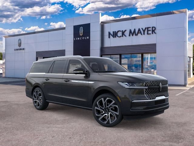 New 2026 Lincoln Navigator L Reserve AWD/4WD image 8