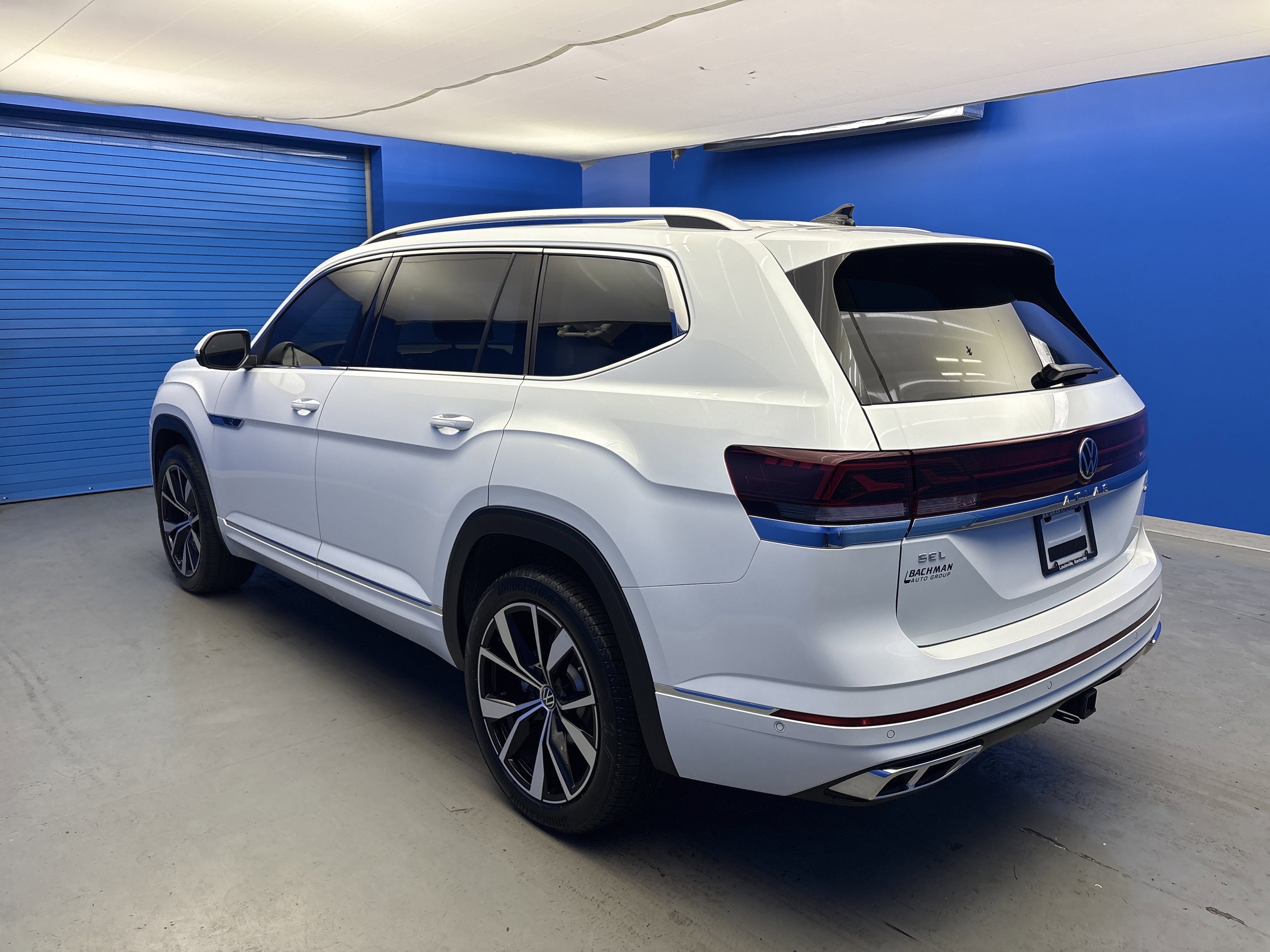Used 2026 Volkswagen Atlas SEL Premium R-Line image 5