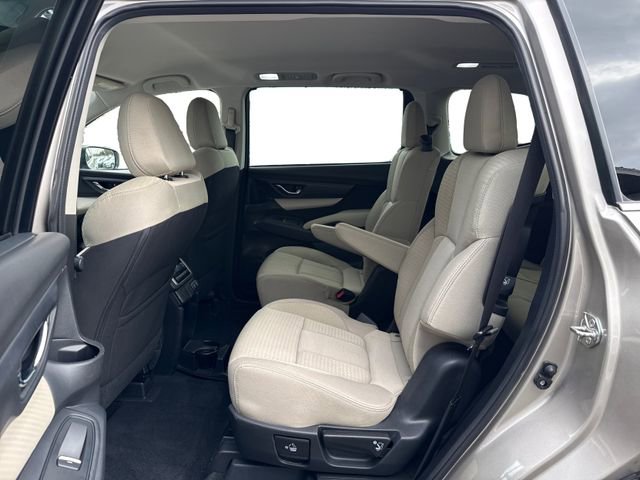 Used 2020 Subaru Ascent Premium w/ Convenience Package image 11