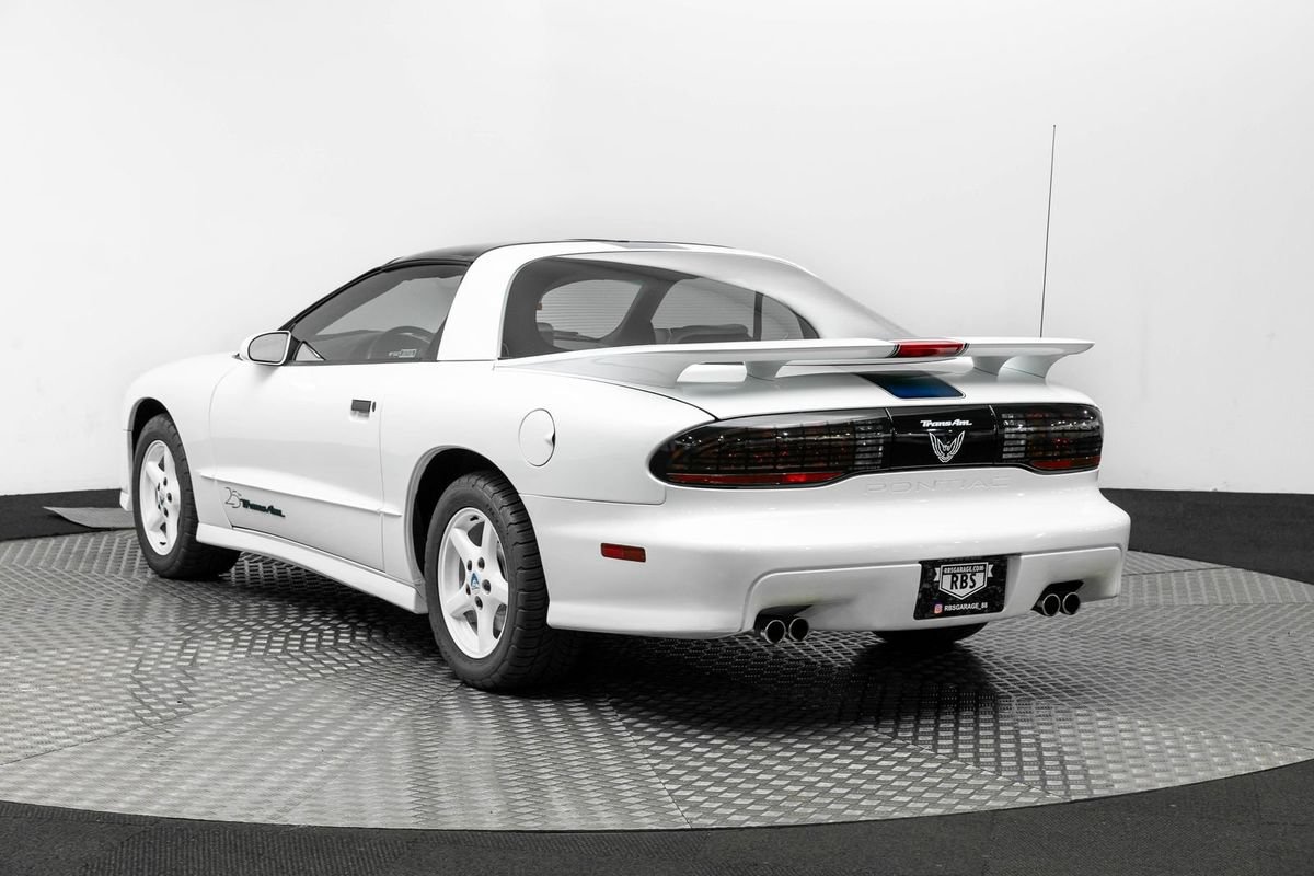 Used 1994 Pontiac Firebird Trans Am GT RWD image 6