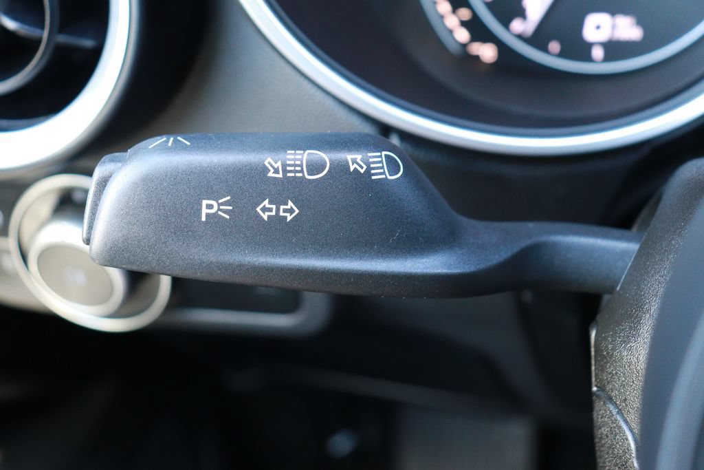Used 2023 Alfa Romeo Stelvio Ti AWD/4WD image 22