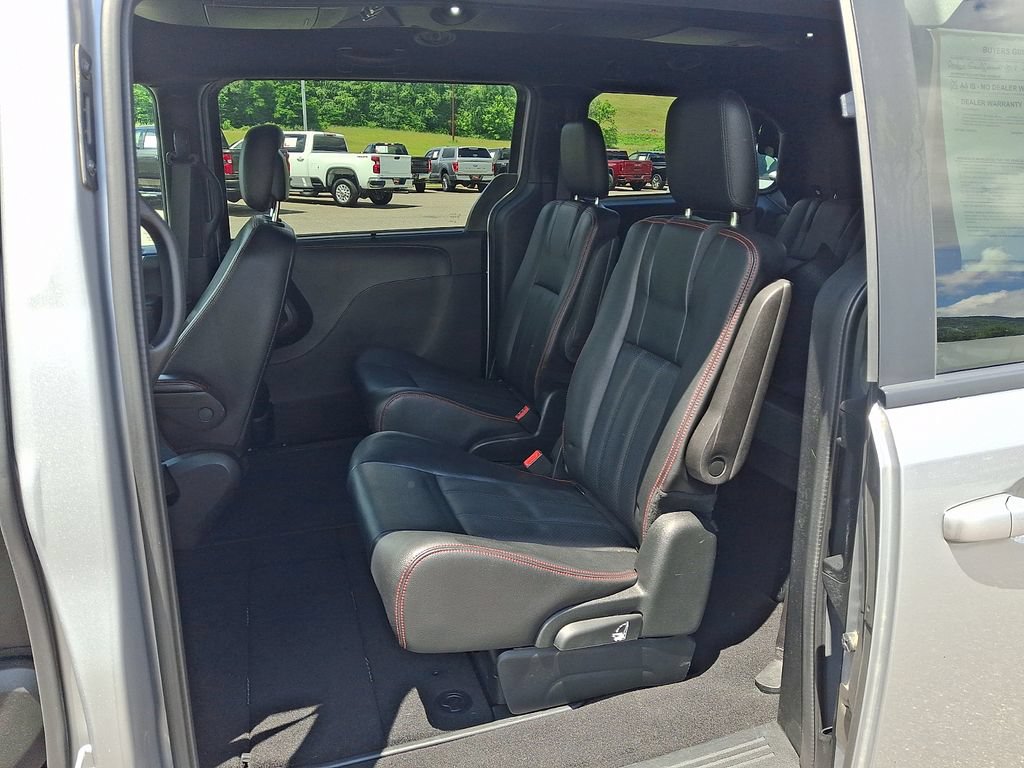 Used 2018 Dodge Grand Caravan GT FWD image 10