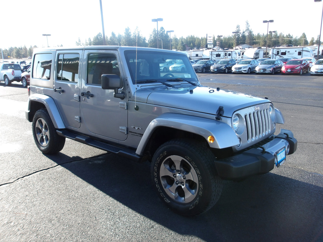 Used 2018 Jeep Wrangler Unlimited Sahara image 7