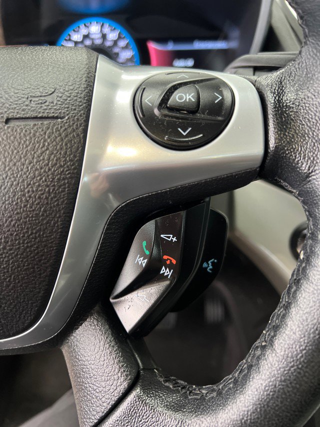 Used 2013 Ford C-MAX SEL image 27