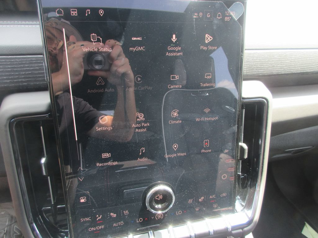 New 2026 GMC Yukon AT4 Ultimate AWD/4WD image 20