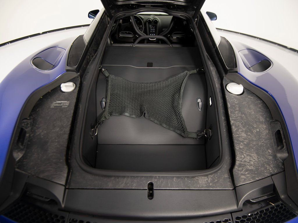 Used 2020 McLaren GT image 34