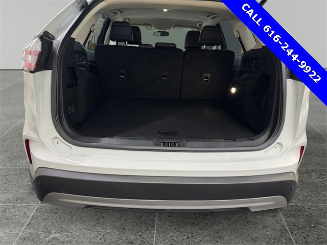 Used 2022 Ford Edge SEL w/ Convenience Package image 14