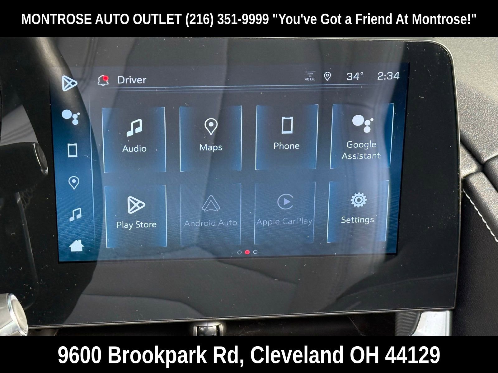 Used 2024 Chevrolet Corvette Stingray Coupe w/ 1LT image 17