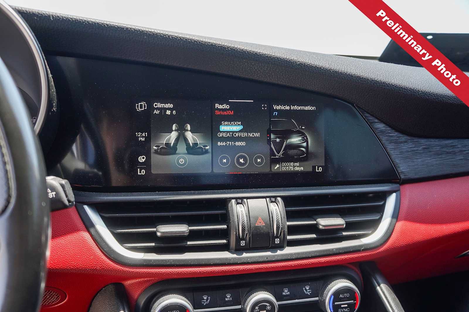 Used 2020 Alfa Romeo Giulia w/ Nero Edizione RWD image 19