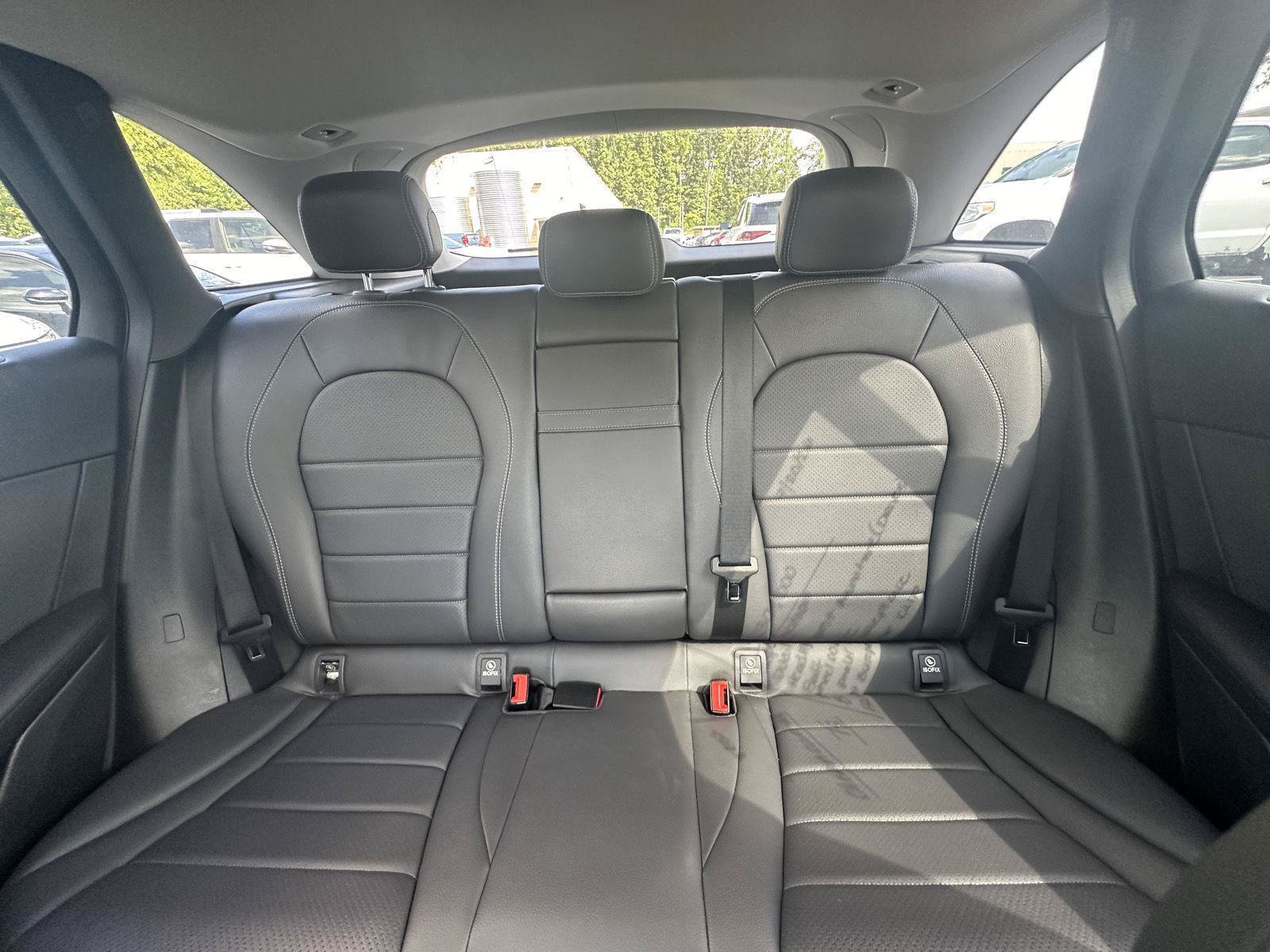 Used 2021 Mercedes-Benz GLC 300 image 12