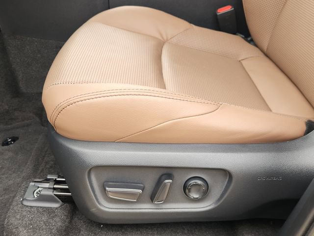 Used 2025 Toyota 4Runner Limited image 18