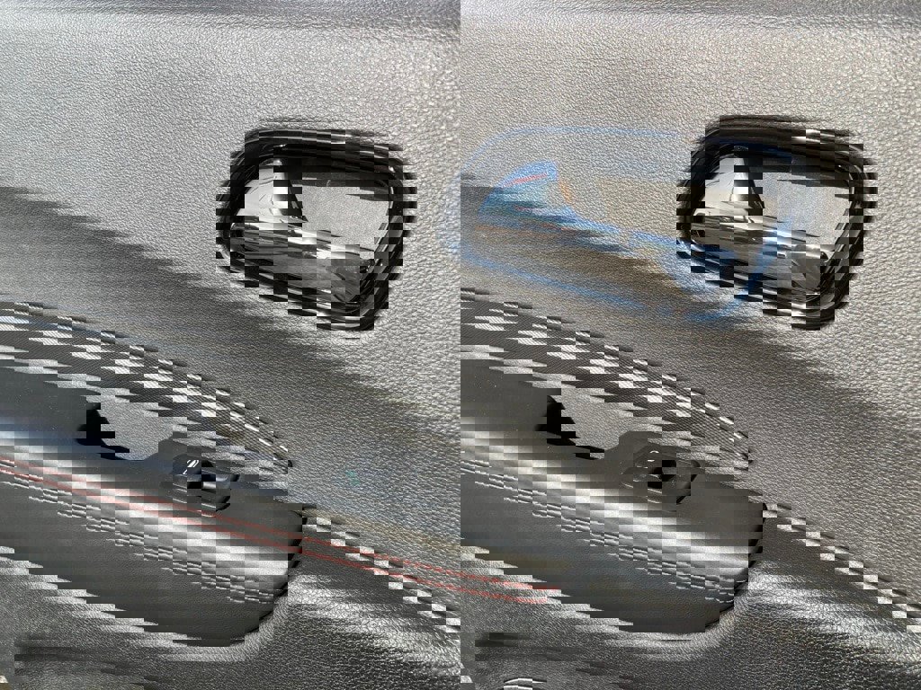 Used 2024 Dodge Durango GT image 12