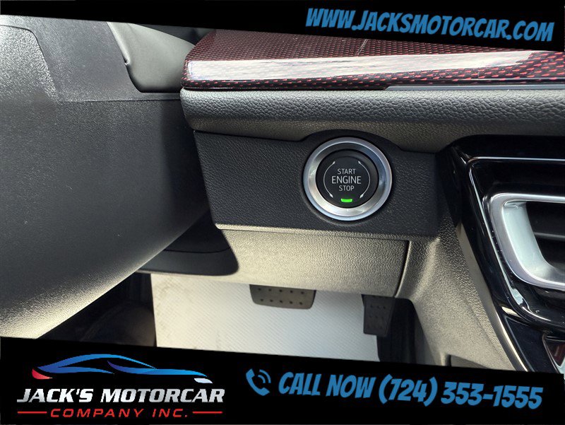 Used 2024 Chevrolet Traverse RS w/ LPO, Floor Liner Package image 31