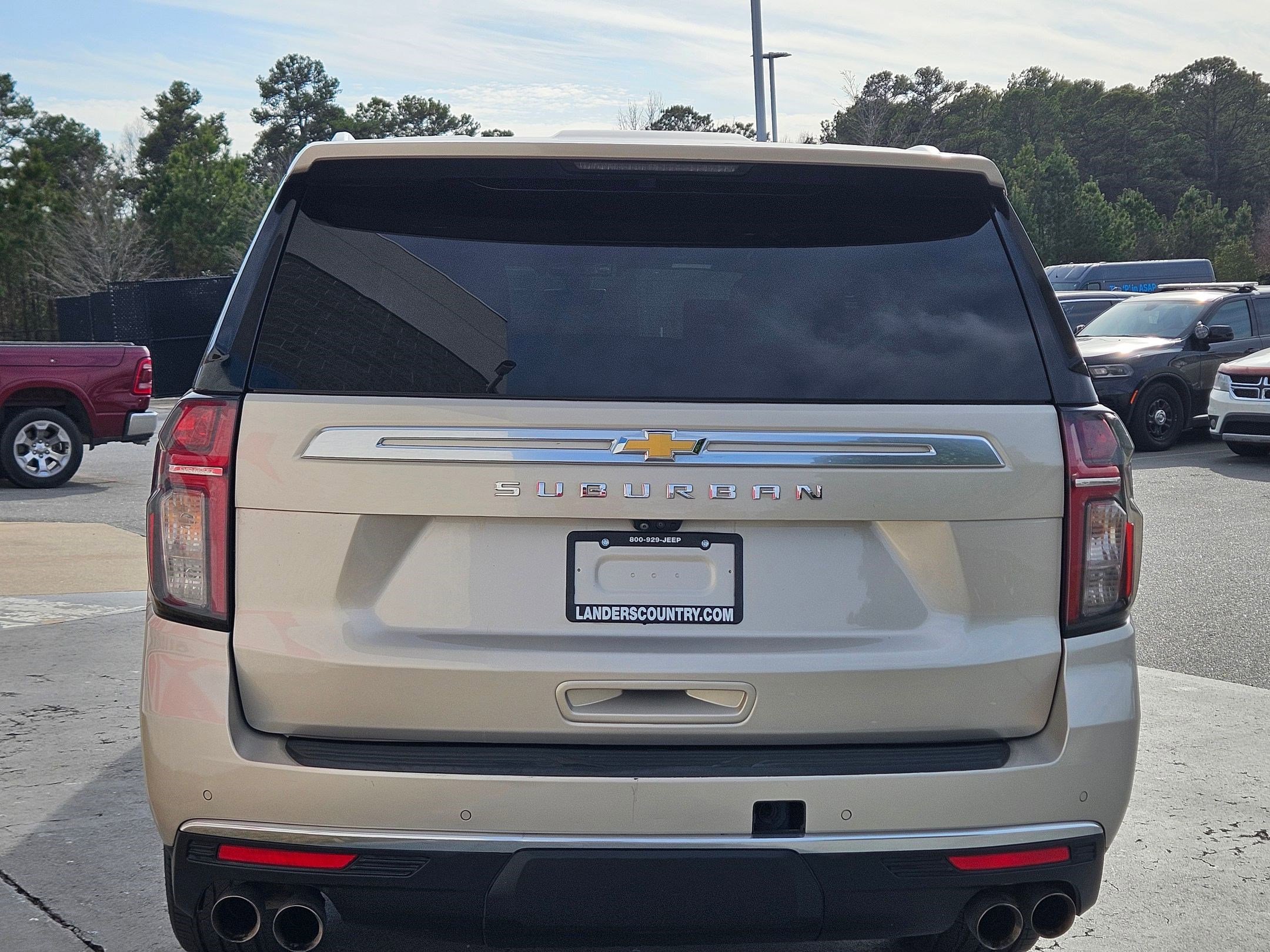 Used 2021 Chevrolet Suburban High Country image 6