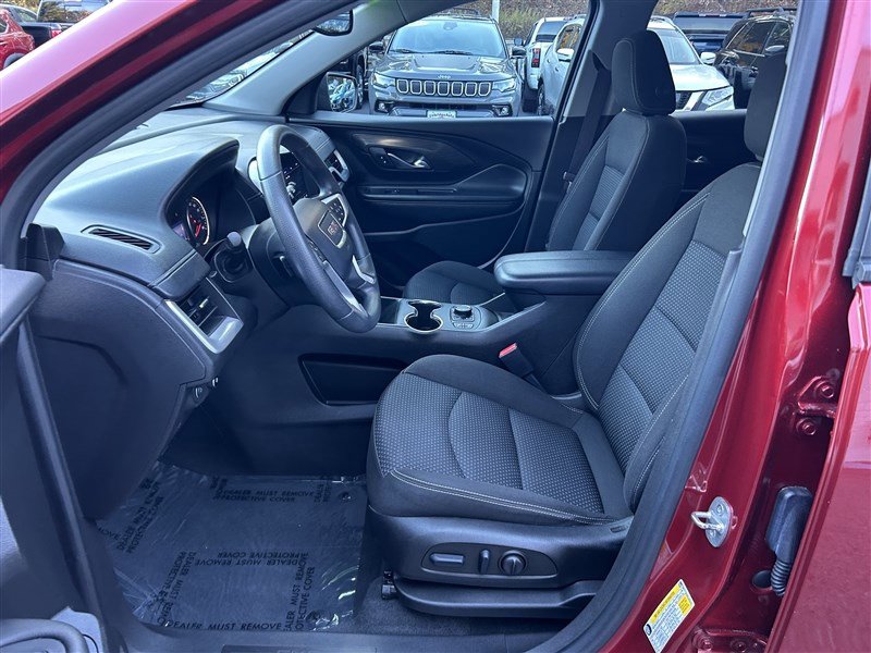 Used 2022 GMC Terrain SLE w/ Driver Convenience Package image 16