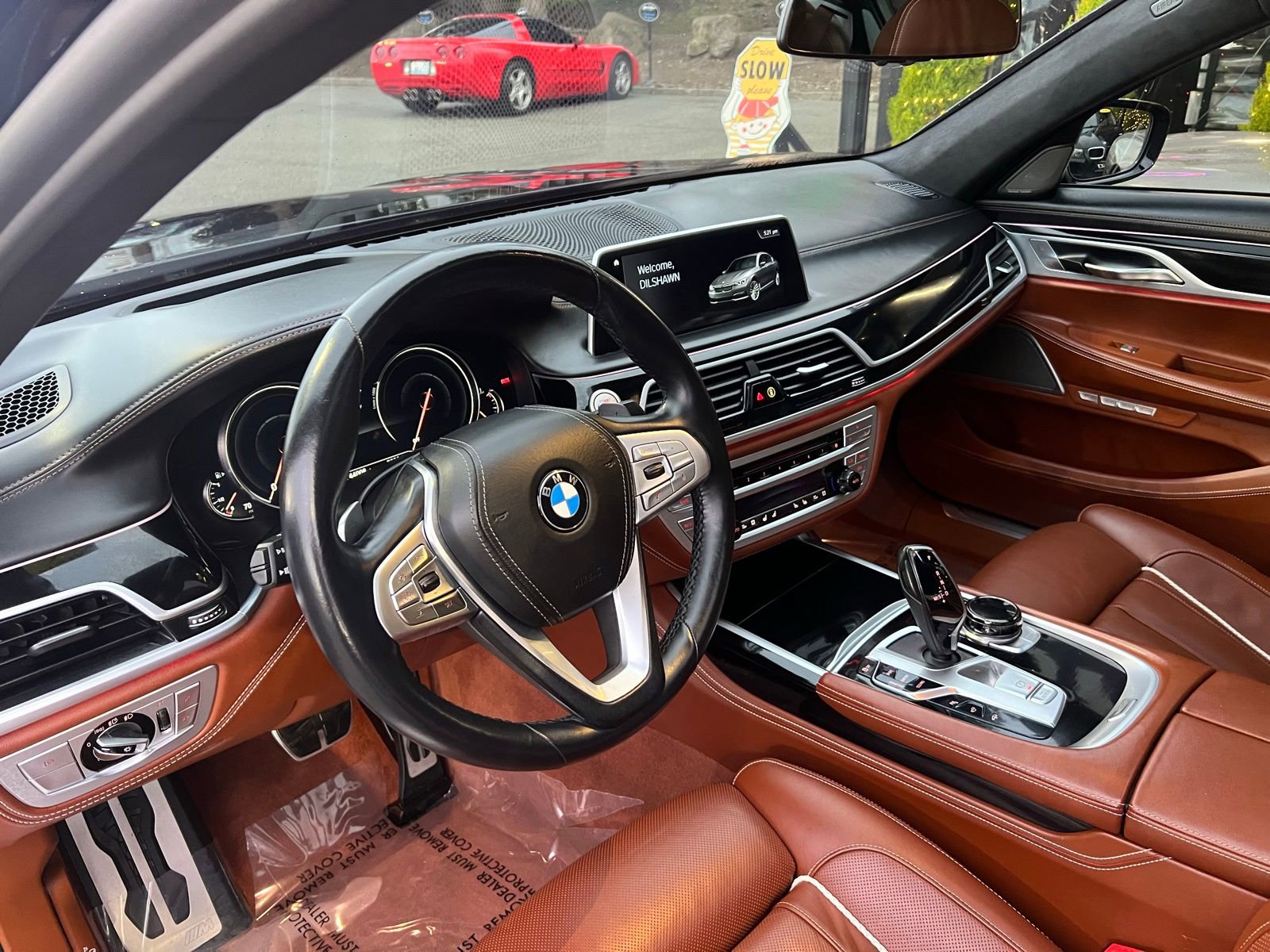 Used 2018 BMW 750i image 24