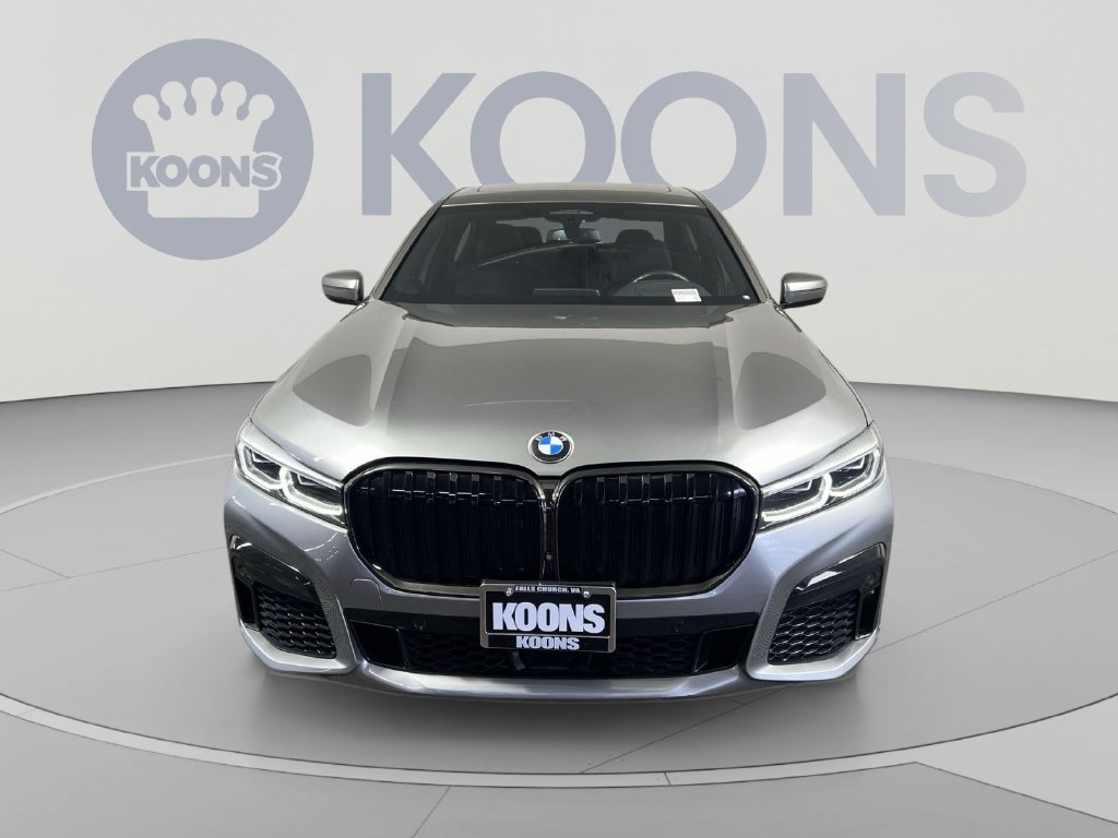 Used 2022 BMW 750i xDrive w/ M Sport Package AWD/4WD image 4