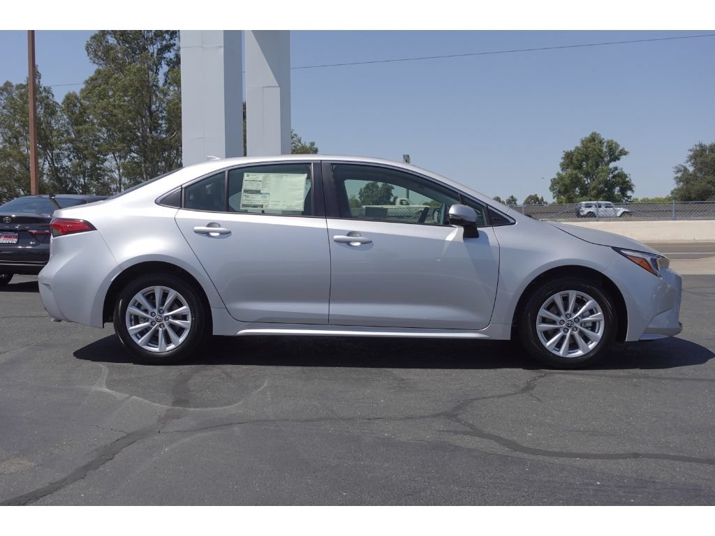 New 2026 Toyota Corolla XLE FWD image 2