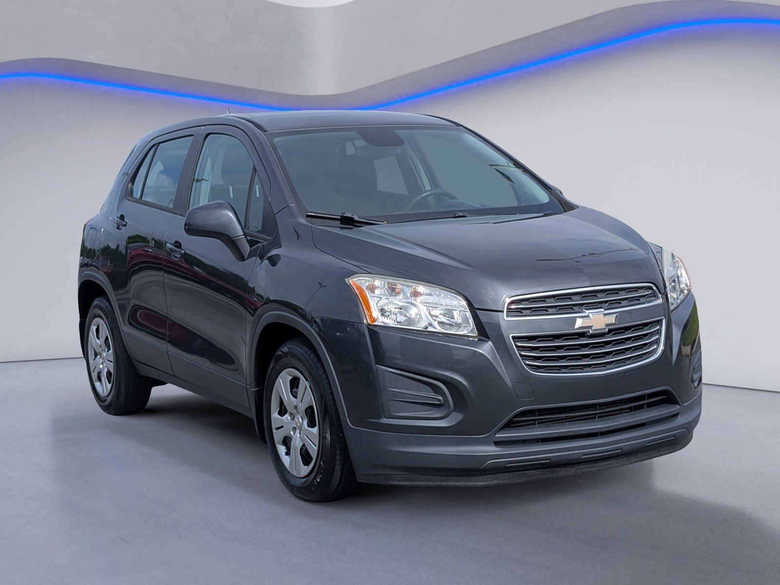Used 2016 Chevrolet Trax LS w/ LPO, Protection Package FWD image 5